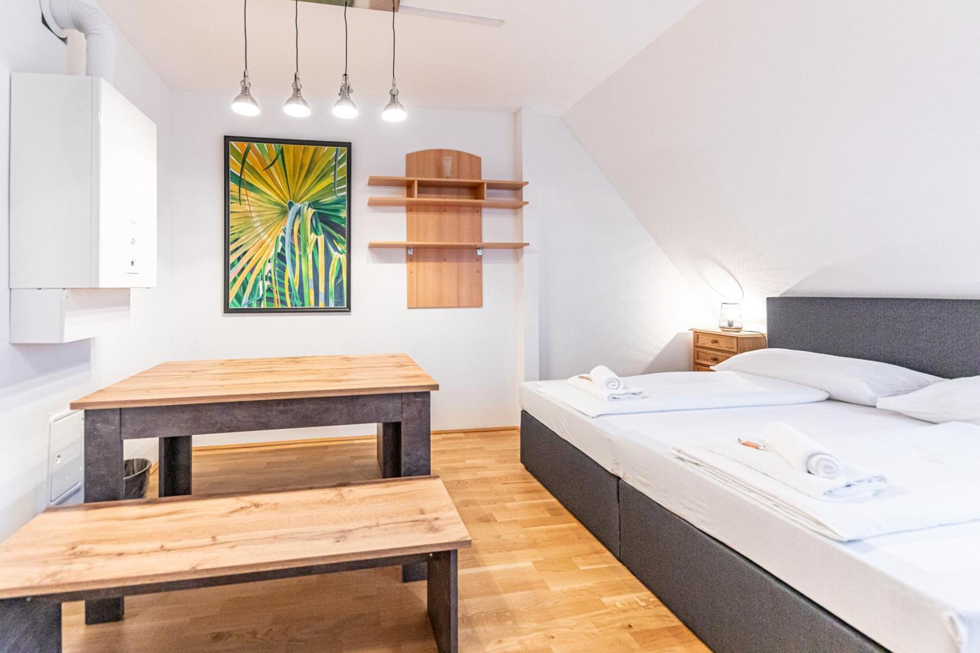 Penthouse Suites By Jr City Apartments Виена Екстериор снимка