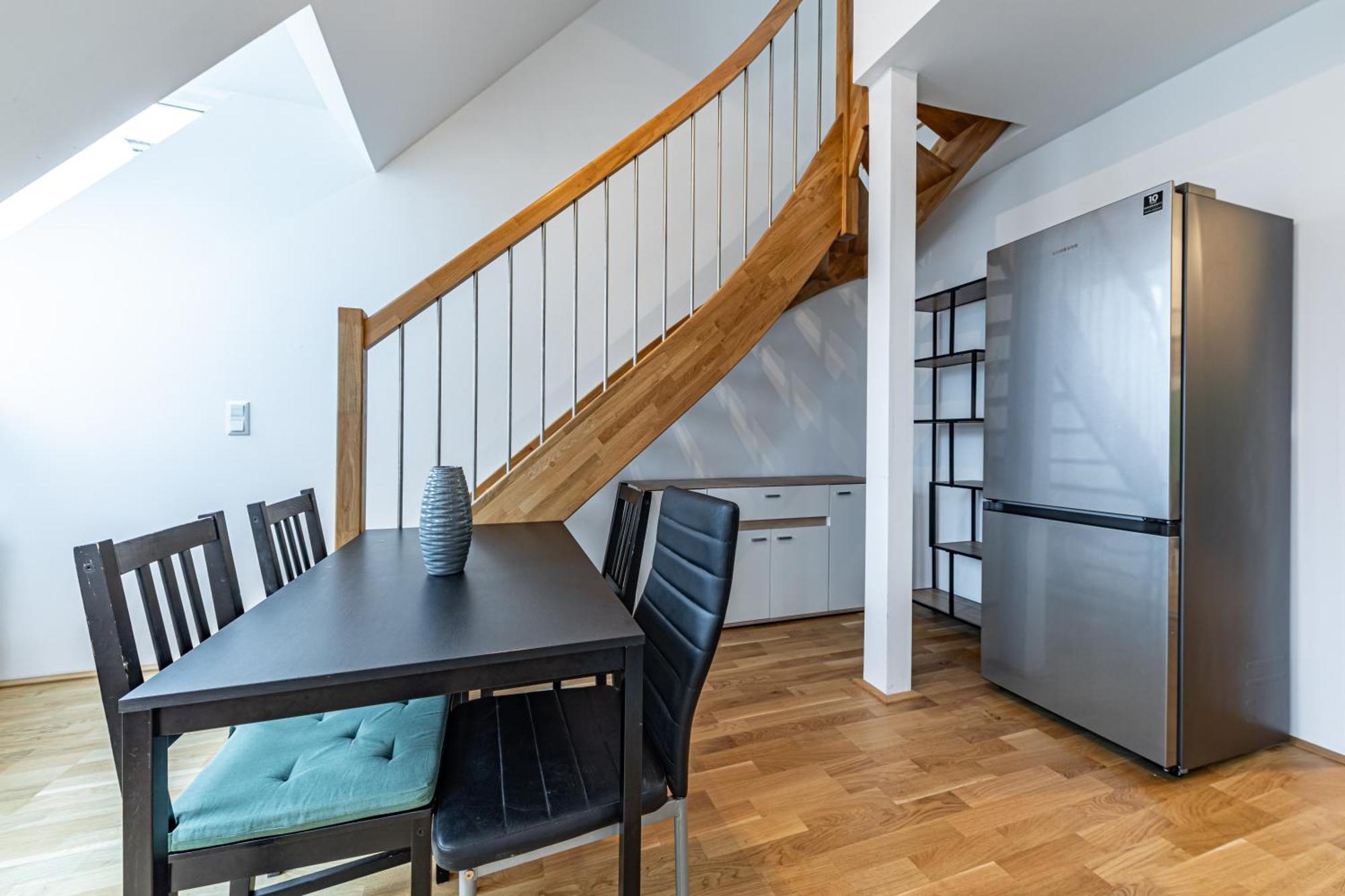 Penthouse Suites By Jr City Apartments Виена Екстериор снимка